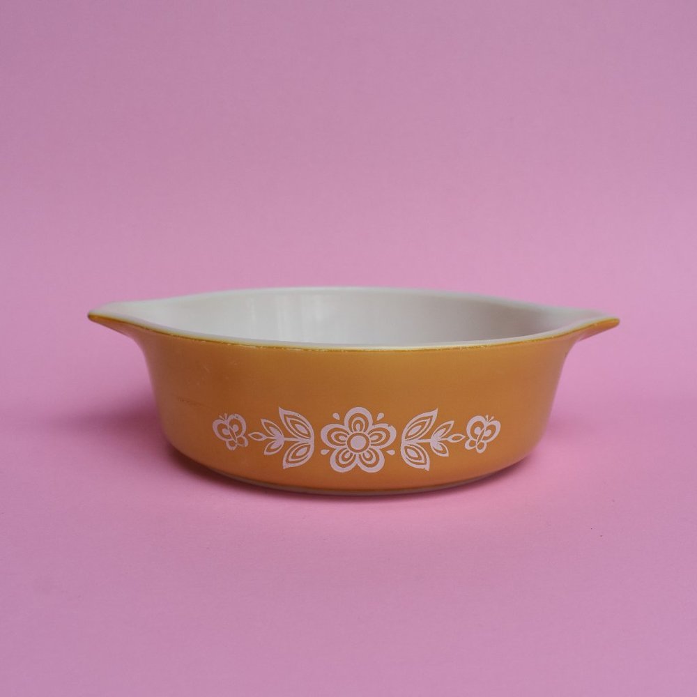 PYREX • 471 • Butterfly Gold